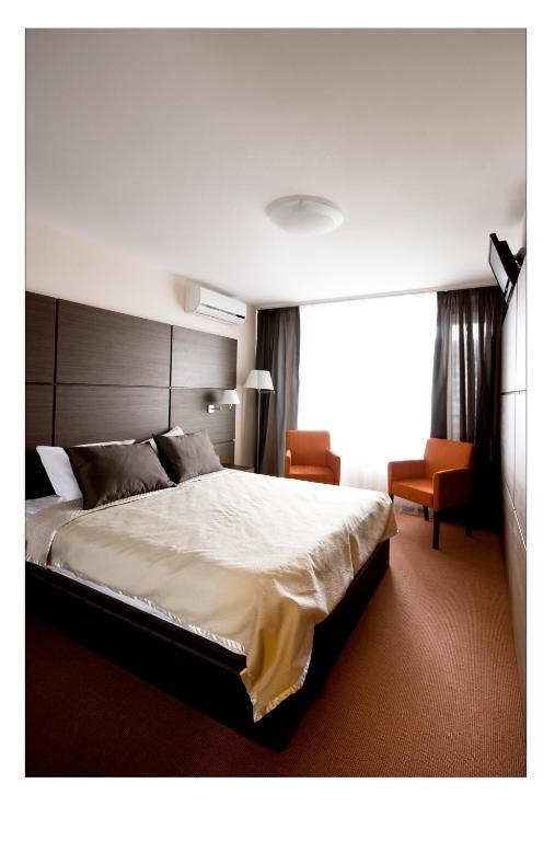 Hotel Mirniy Resort Odesa Room photo
